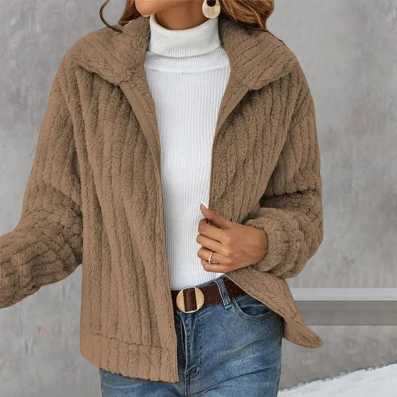 Gekürzter Plüsch-Cardigan mit Revers