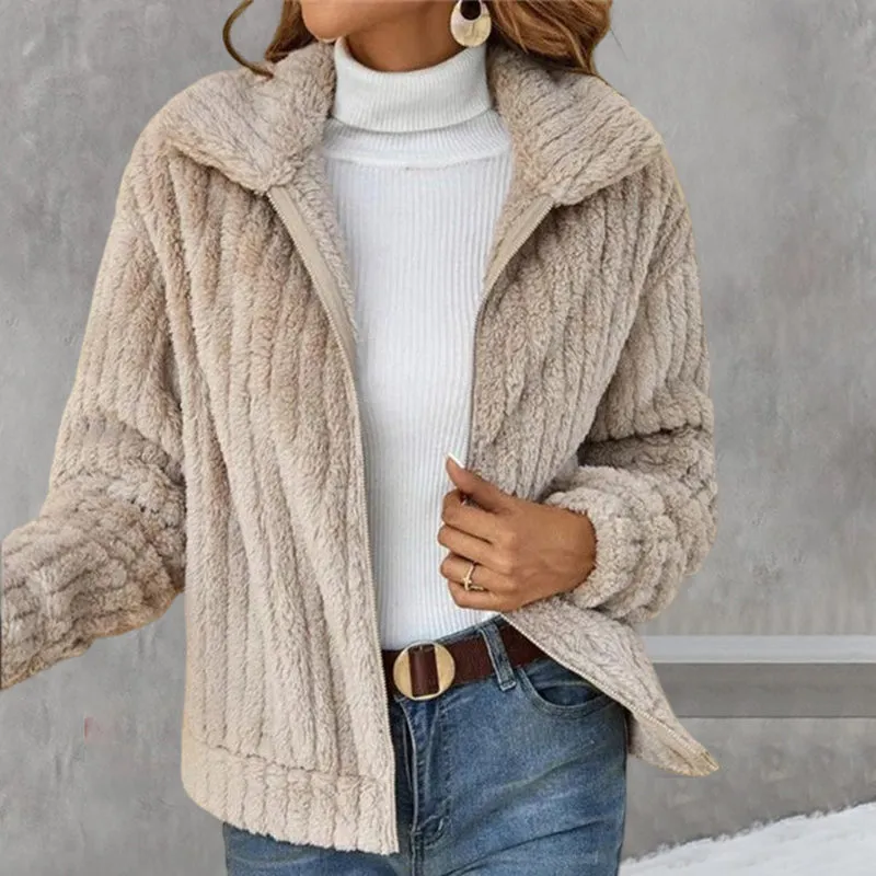 Gekürzter Plüsch-Cardigan mit Revers